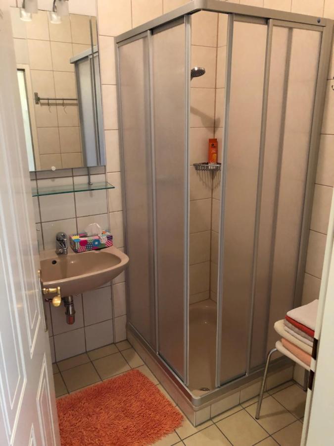 巴特塔茨曼斯多夫Haus Camelia住宿加早餐旅馆 外观 照片