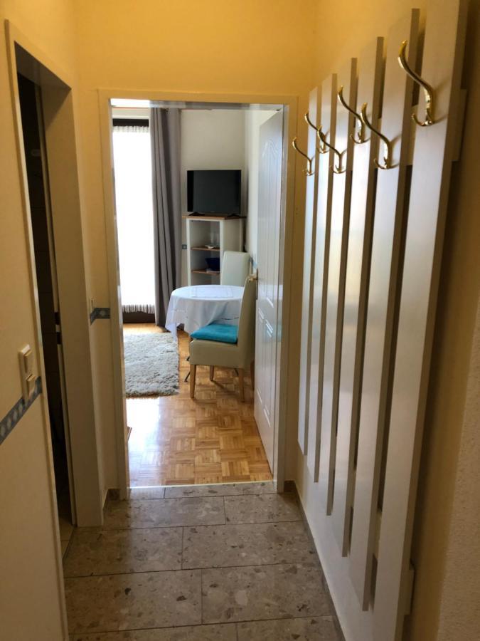 巴特塔茨曼斯多夫Haus Camelia住宿加早餐旅馆 外观 照片